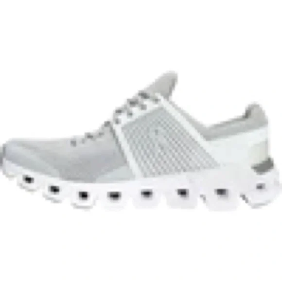 On WOMEN'S CLOUDSWIFT White Running Glacier/White - Picture 2 of 8